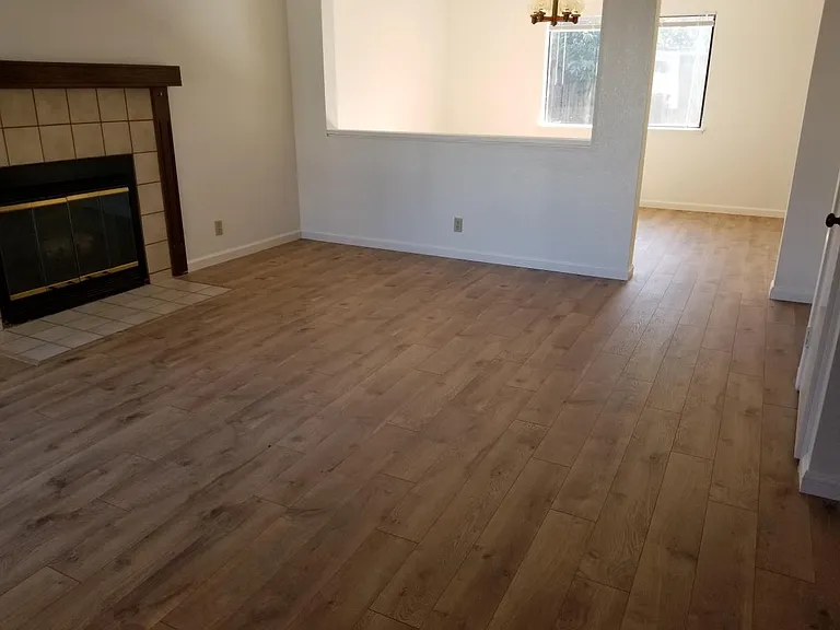2224 Emerald Hills Cir — Photo 5