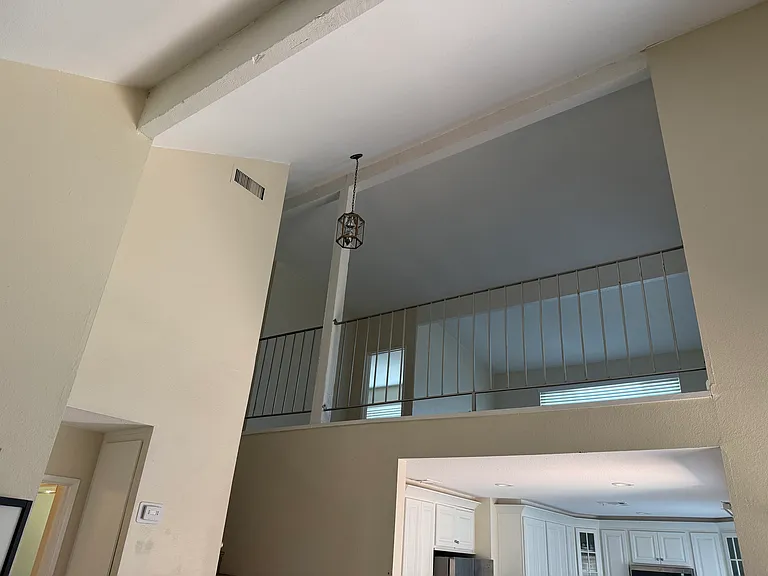 1612 Carmel Cir E — Photo 7