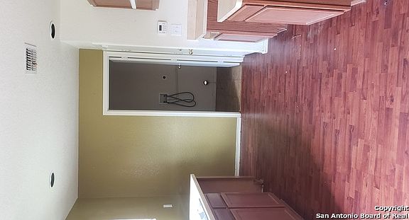 3rd image of 8418 Miners Point