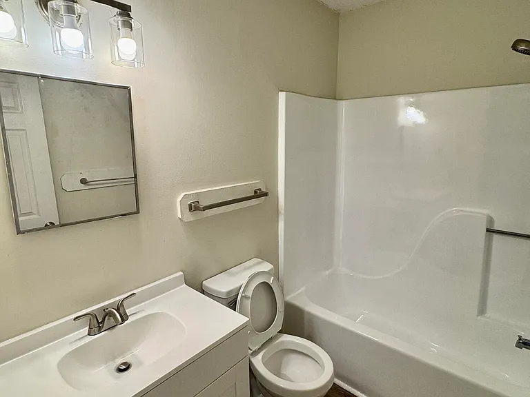 3216 Summer Pl #2 — Photo 12