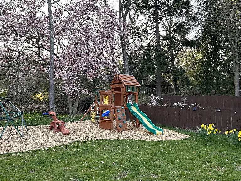 7 Jefferson Ave — Photo 17