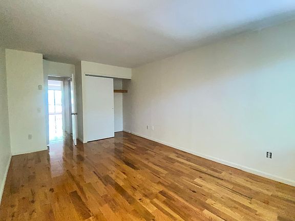 5th image of 35 Odell Ave APT 2G