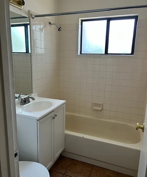 2 E Ridgecrest Dr — Photo 10