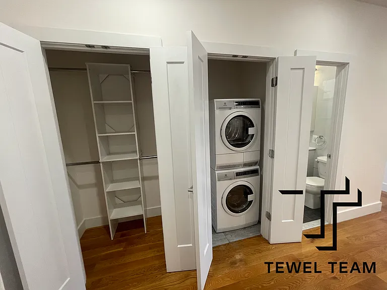539 Lenox Ave #4CC — Photo 6