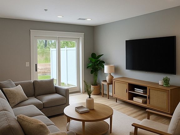 5th image of 321 Winthrop St #111