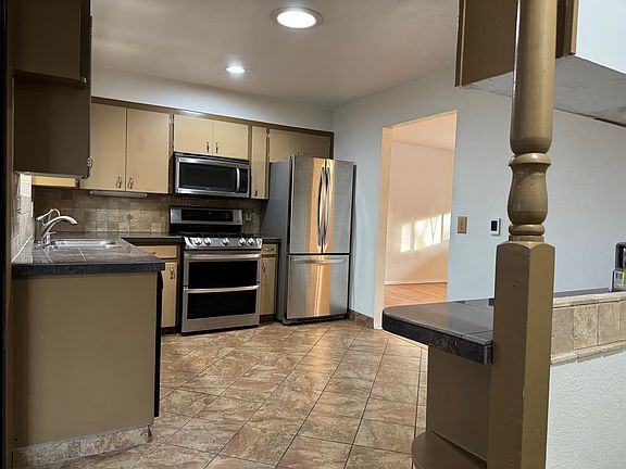 3rd image of 6385 W 5th Pl