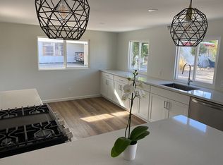 138 Laguna Dr, Palm Springs, CA 92264