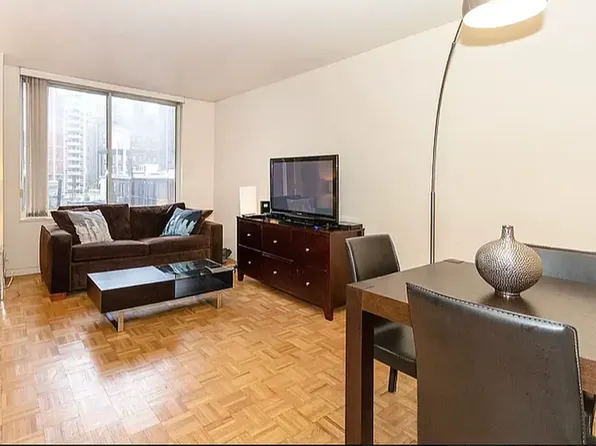 145 East 48th Street image 1 of 17