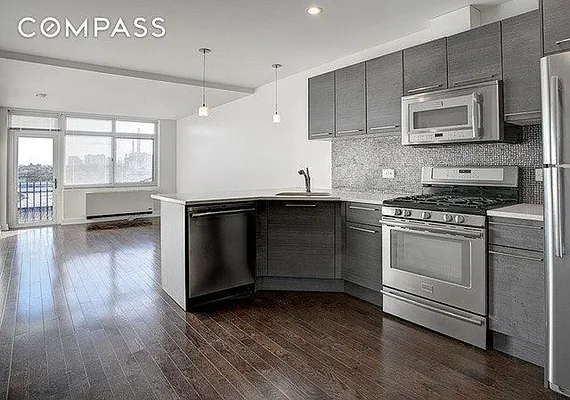Rented by Compass | media 10