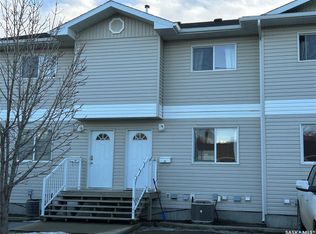 Southview Court, Estevan, SK S4A 2X5