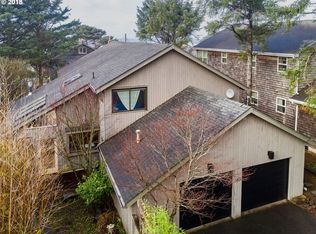 3824 Hemlock St, Cannon Beach, OR 97110