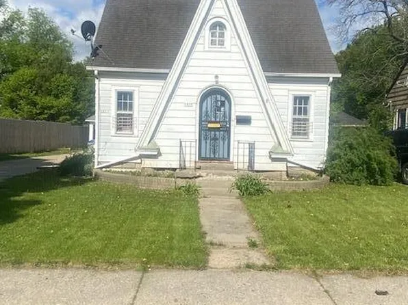 5853 N 40th STREET #5855, Milwaukee, WI 53209