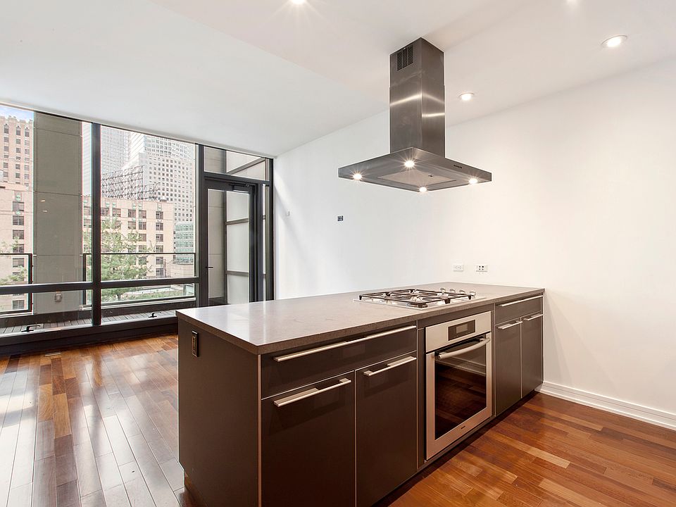 1st image of 101 Warren St #7F