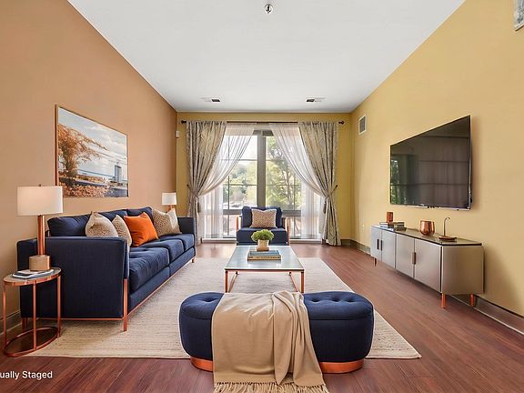 4th image of 26 Avenue At Port Imperial APT 130