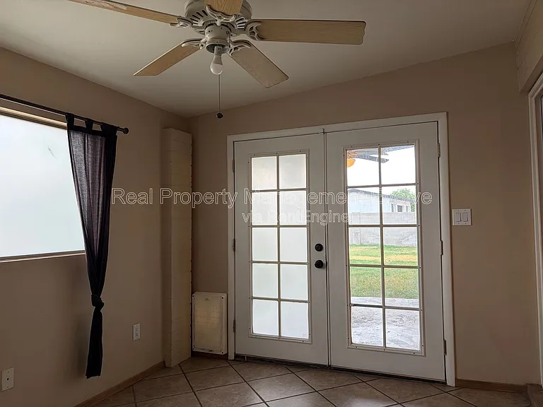 16645 N 34th Dr — Photo 22