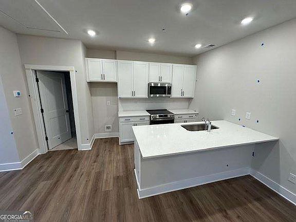 4th image of 1407 Cozy Cir SE #329