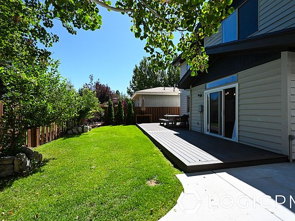 4th image of 1034 Lincoln Ln