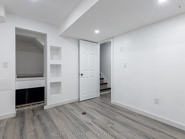 598 Mapledale Ave — Photo 6
