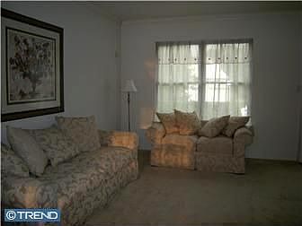 3rd image of 55 Ashberry Ln