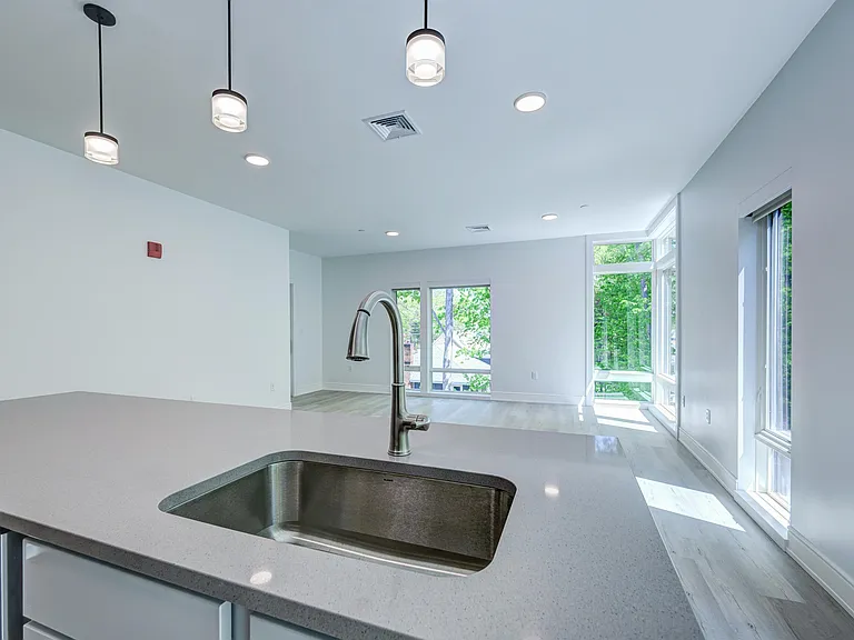 2059 Lafayette Rd #204 — Photo 22