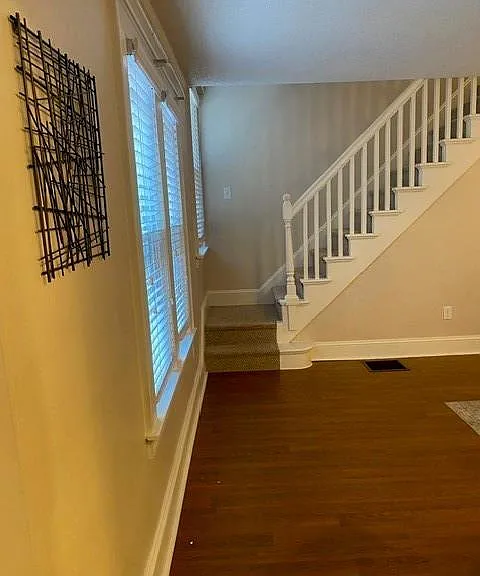 334 Summit St #334 — Photo 11
