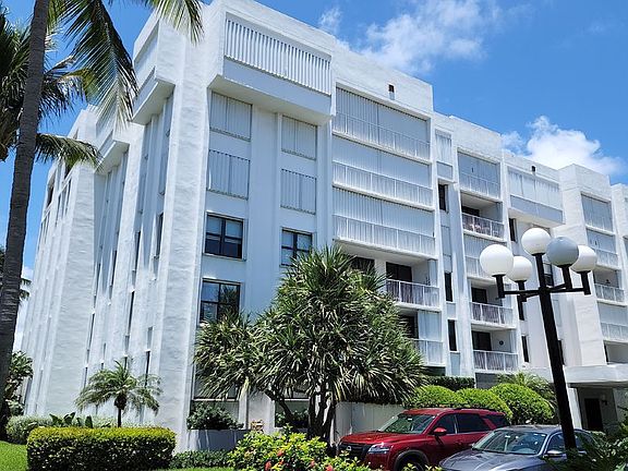2nd image of 2860 S Ocean Blvd