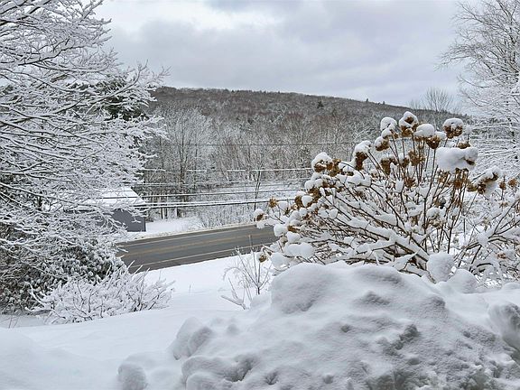 5th image of 5 Old Turnpike Road