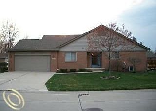 1st image of 2163 Fairway Cir