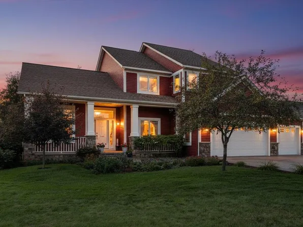 2094 Rushmore Dr, River Falls, WI 54022