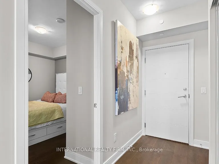 525 Adelaide St W #LPH35 — Photo 24