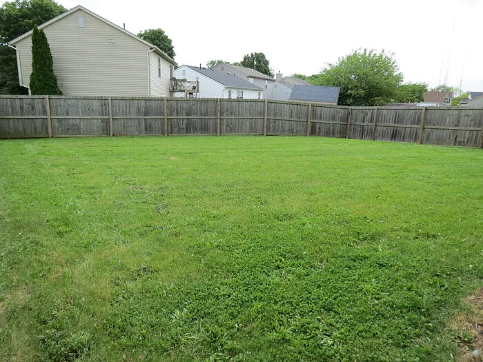 1271 Caravel Dr — Photo 18