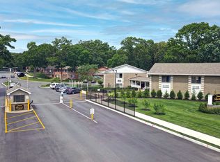 Oakview Apartments, Coram, NY 11727