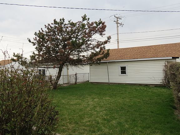 3rd image of 700 24th Ave