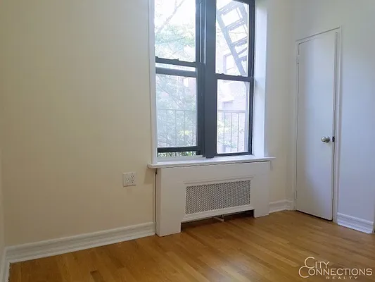 Rented by City Connections Realty | media 29