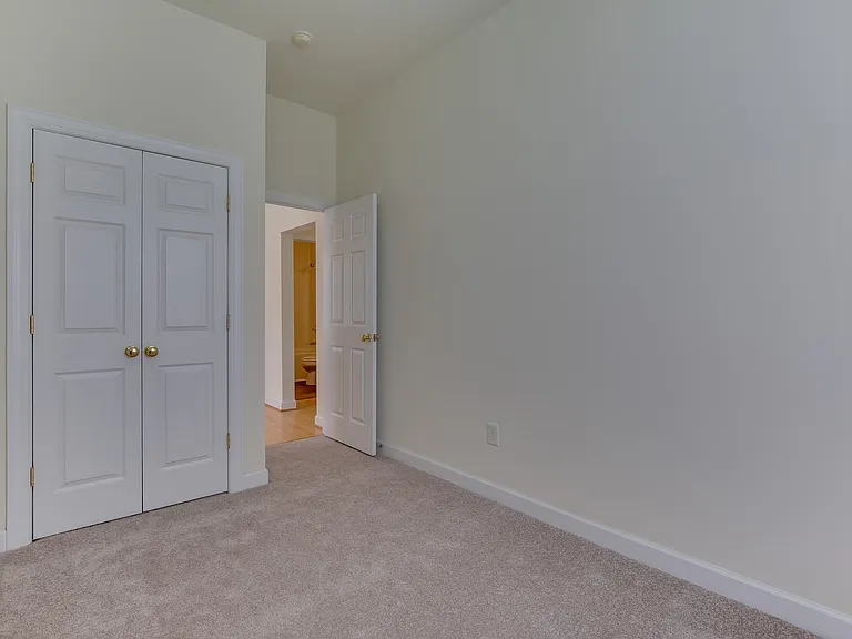 955 Poquoson Ave — Photo 29