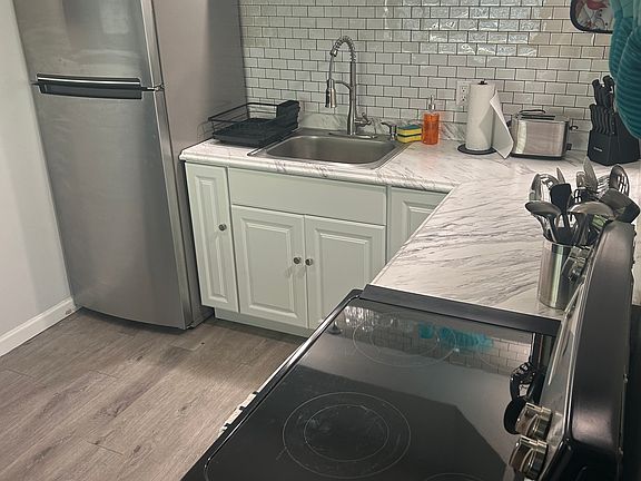 2nd image of 519 Florida Ave #2