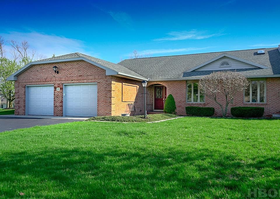 1st image of 1800 Cobblestone Dr