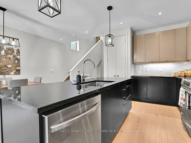 1035 Eider St — Photo 11