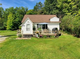 2808 Akins Rd, Broadview Heights, OH 44147