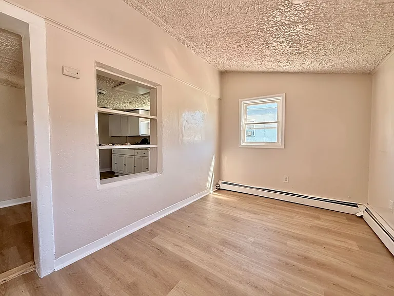 58 S. Pine St — Photo 16