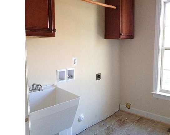 5th image of 4420 Rosebriar Sq