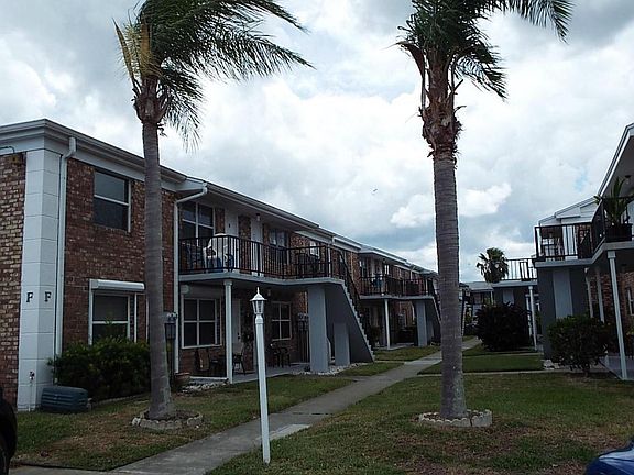 4th image of 190 E Olmstead Dr Unit F18
