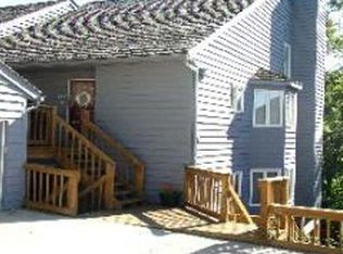 9771 S Harbour Pointe Dr #36, Bloomington, IN