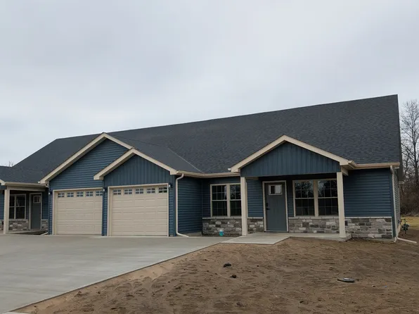 1622 Daisy St SE, Demotte, IN 46310