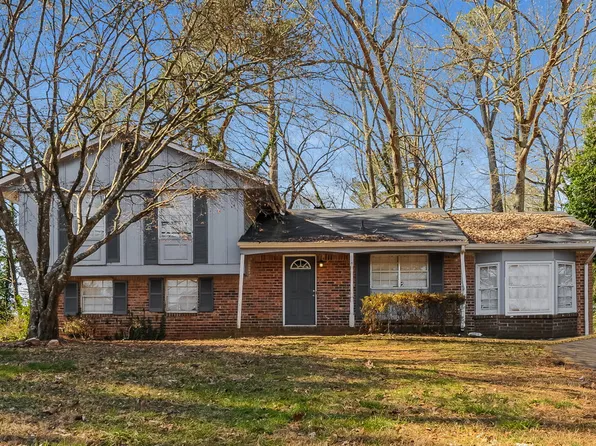 1547 Birch Ridge Way, Stone Mountain, GA 30083