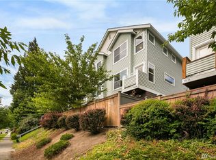 9025 18th Ave SW, Seattle, WA 98106