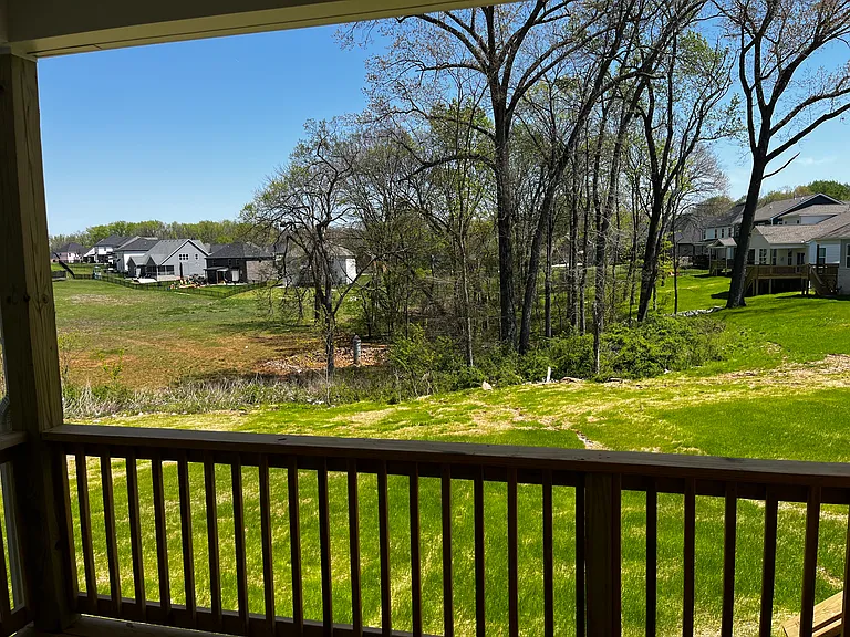 1433 English Oak Dr — Photo 4