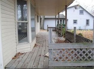 33659 Hiveley St, Westland, MI 48186