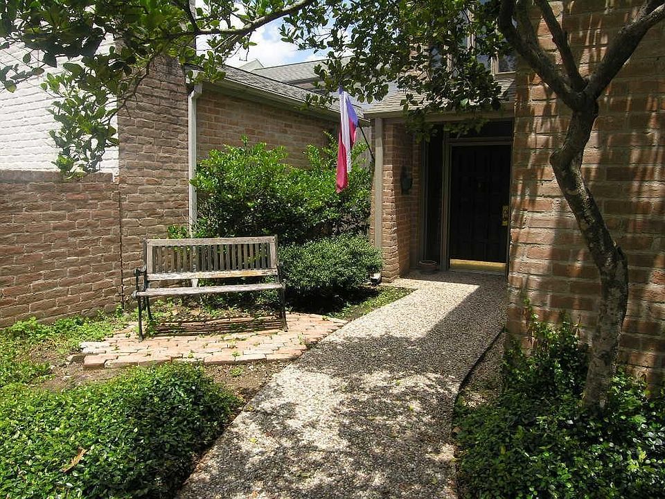 1st image of 4712 N Cashel Cir
