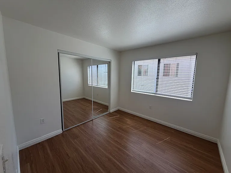 920 Martin Luther King Jr. — Photo 17
